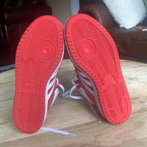 ADIDAS Top Ten RB Better Scarlet sneakers w/velour and patent leather - Size 9 - Picture 12 of 13